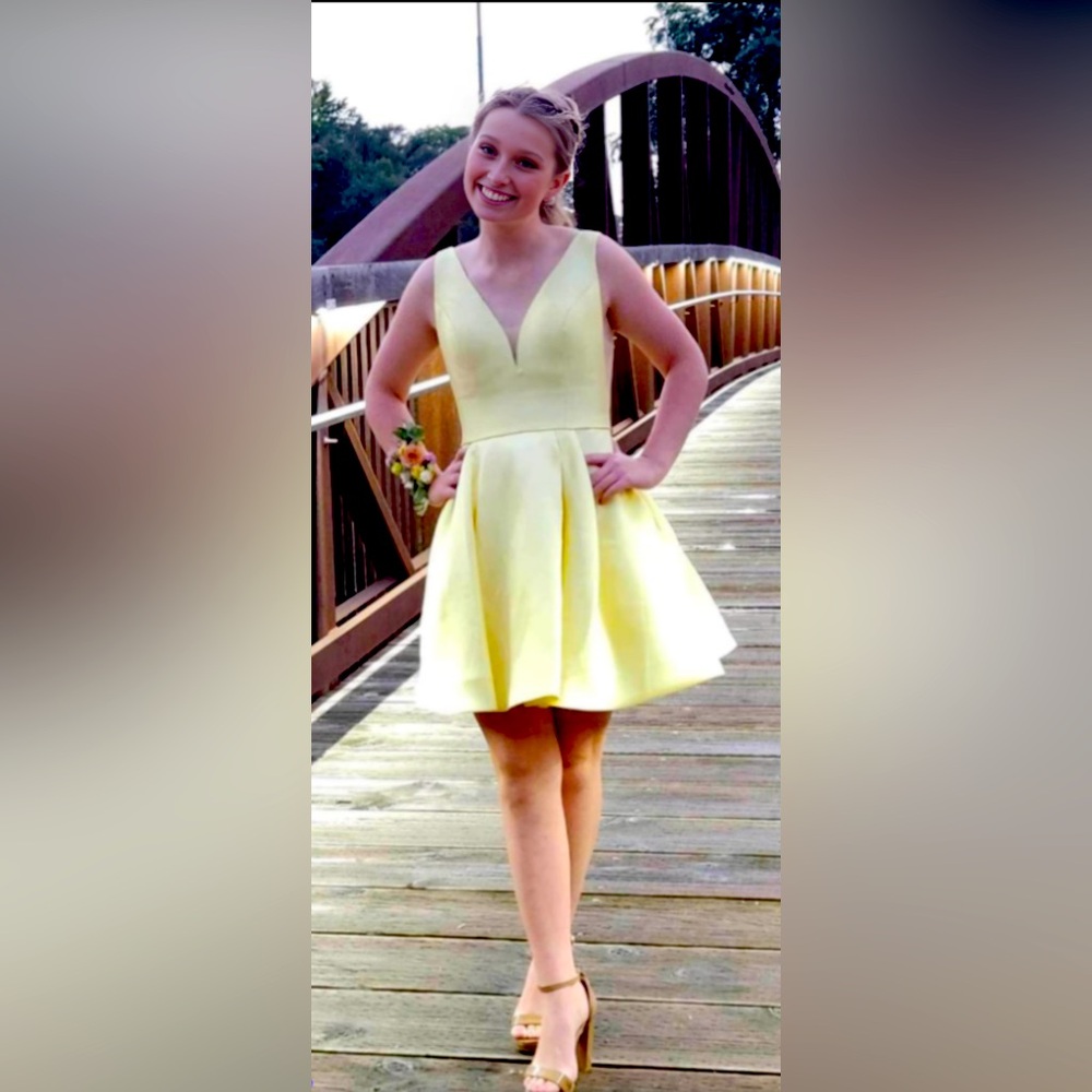 Yellow dress